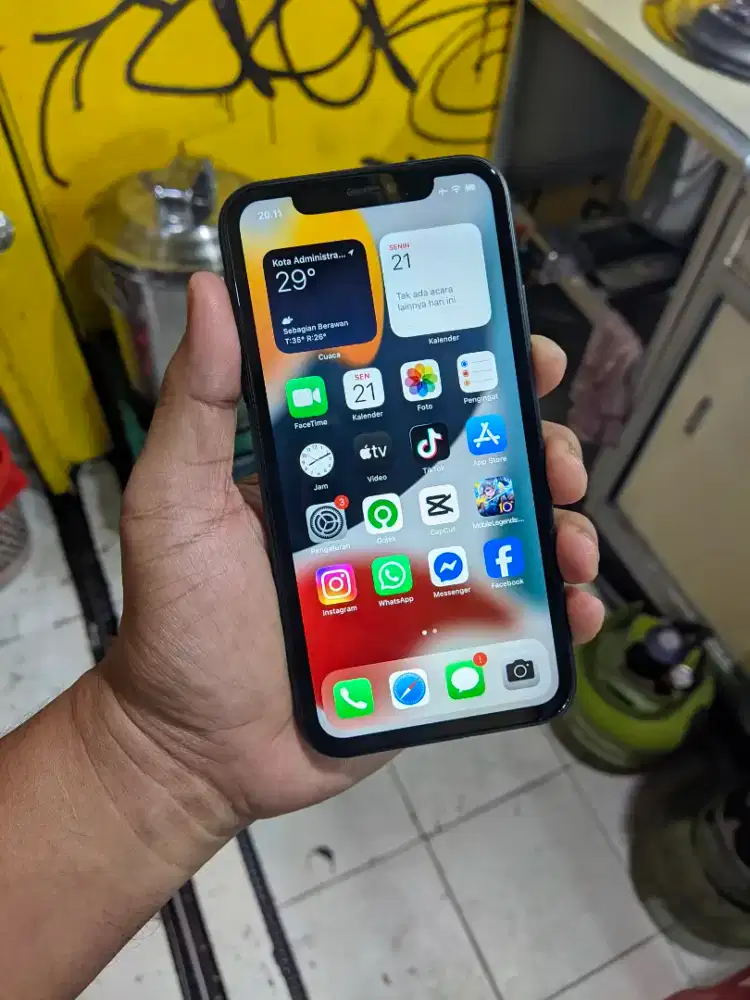 iPhone 11 Black Inter Wifi Only Mulus
