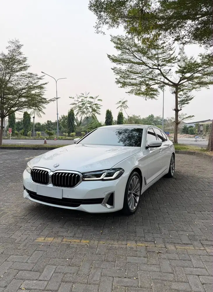 530i Opulence 2021 G30 LCI