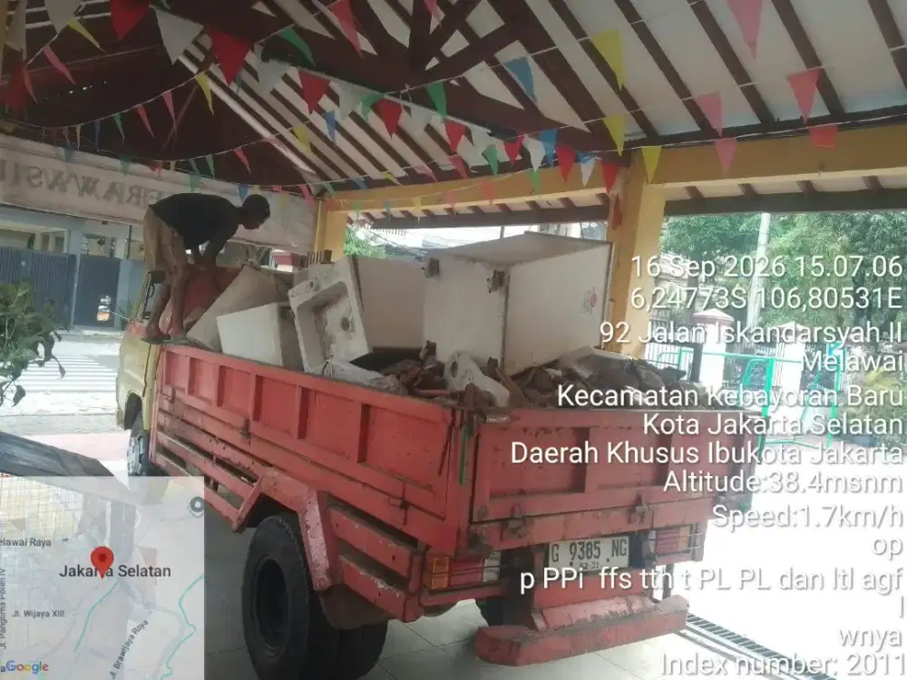 Jasa buang puing tanah