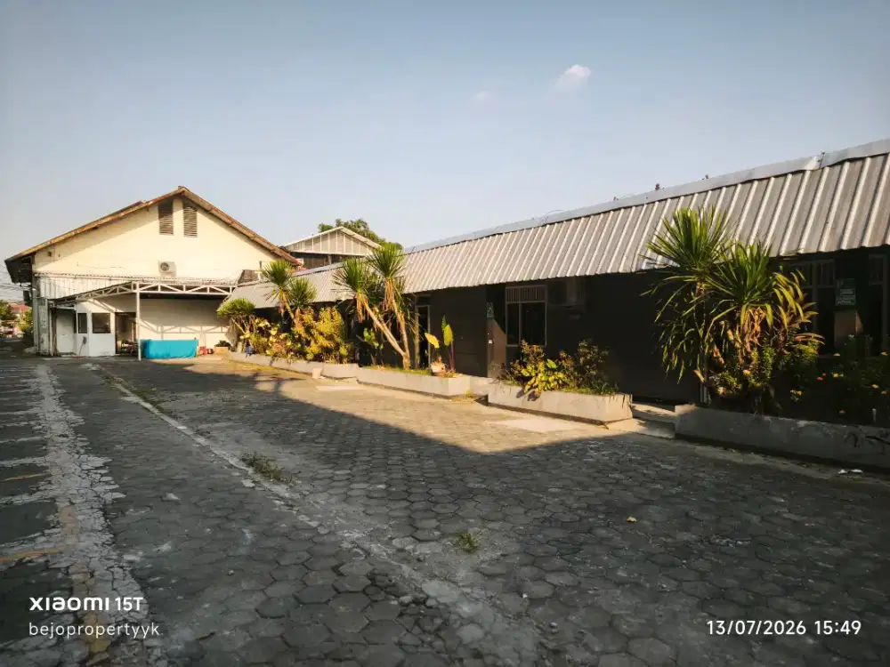 Disewakan Gudang luas di Jl Magelang