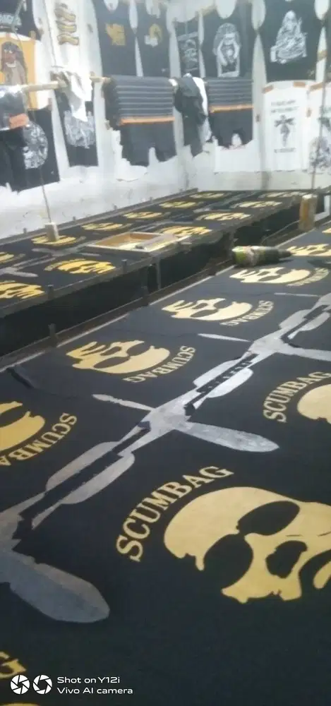 Jasa Sablon Manual Kaos Satuan & Grosir - Garansi Rapi