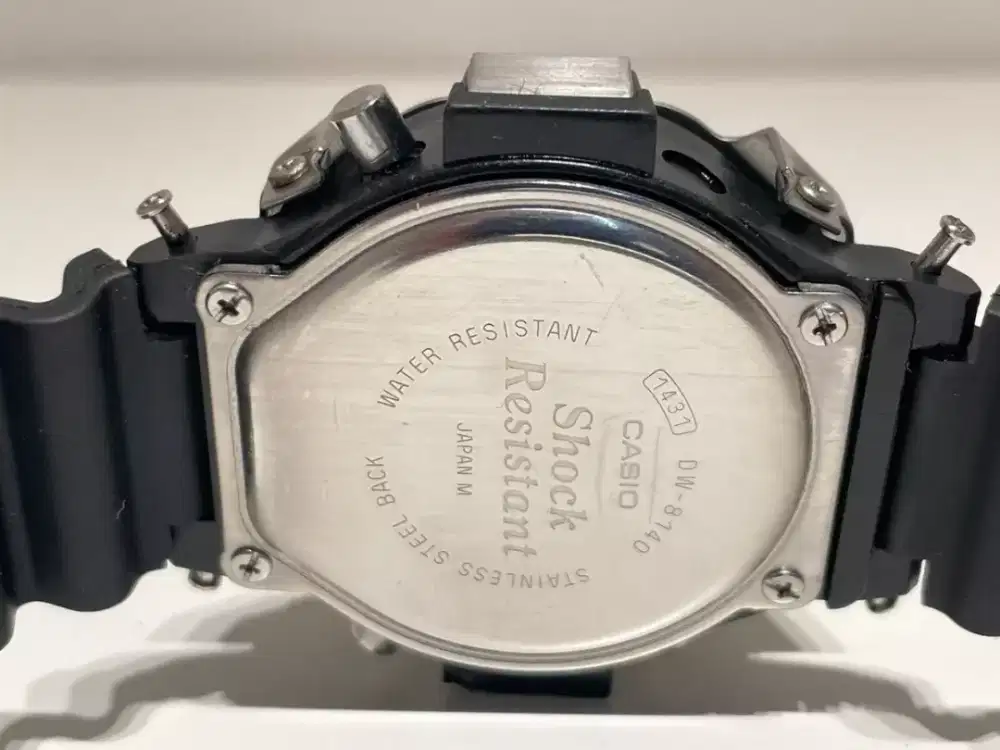 G shock DW 1840 GUNDAM