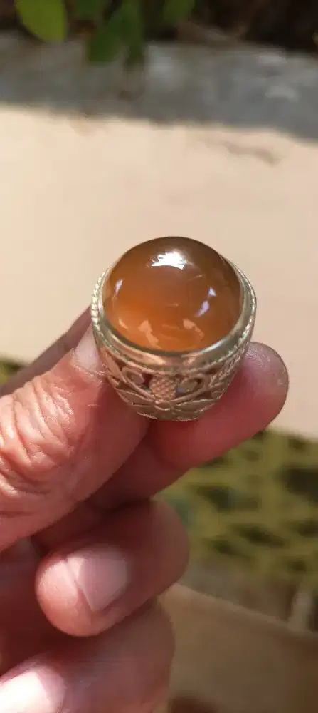Cincin batu solar kecoa aceh