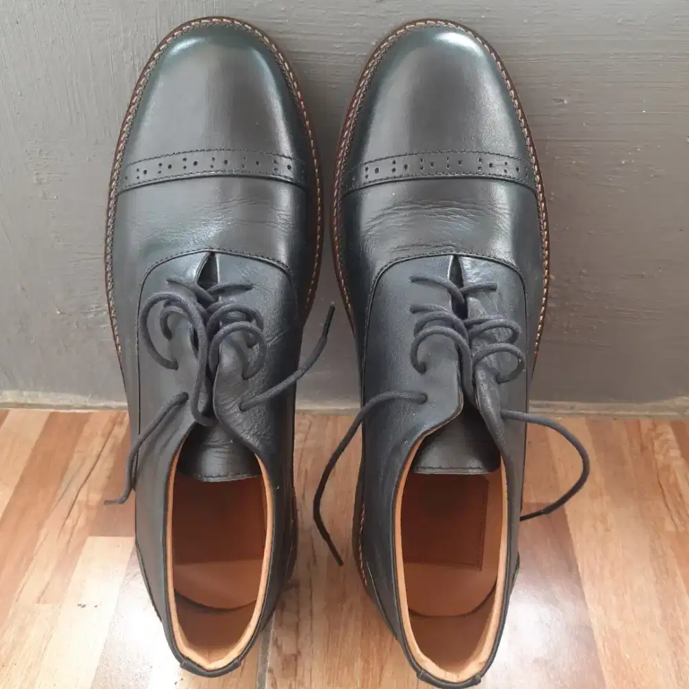 Sepatu RELY Size 42 insol 28