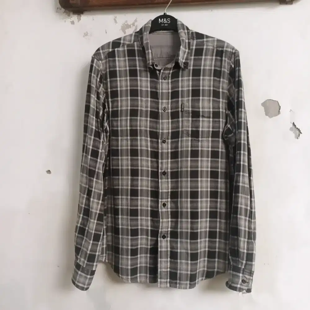 Kemeja flannel bennnshermann