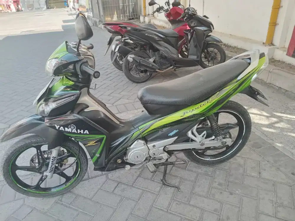Jupiter 2010 pajak hidup,siap pakai