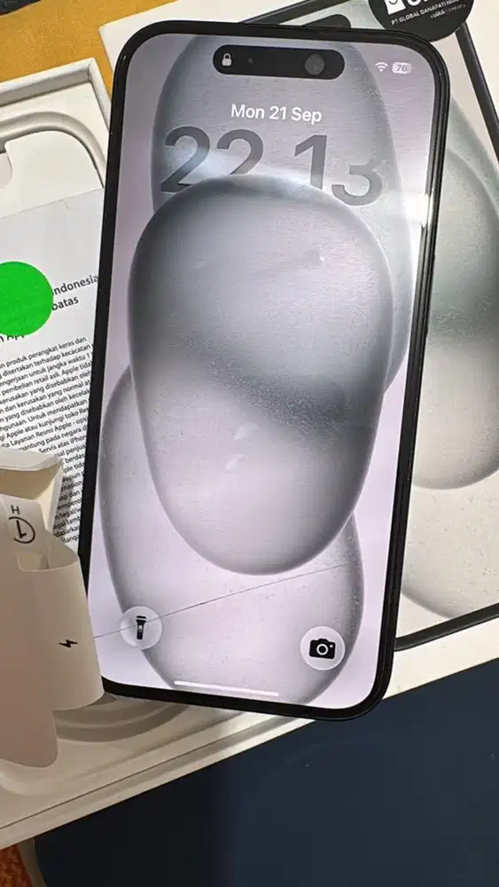 Iphone 15 128 GB resmi Blibli tangan pertama