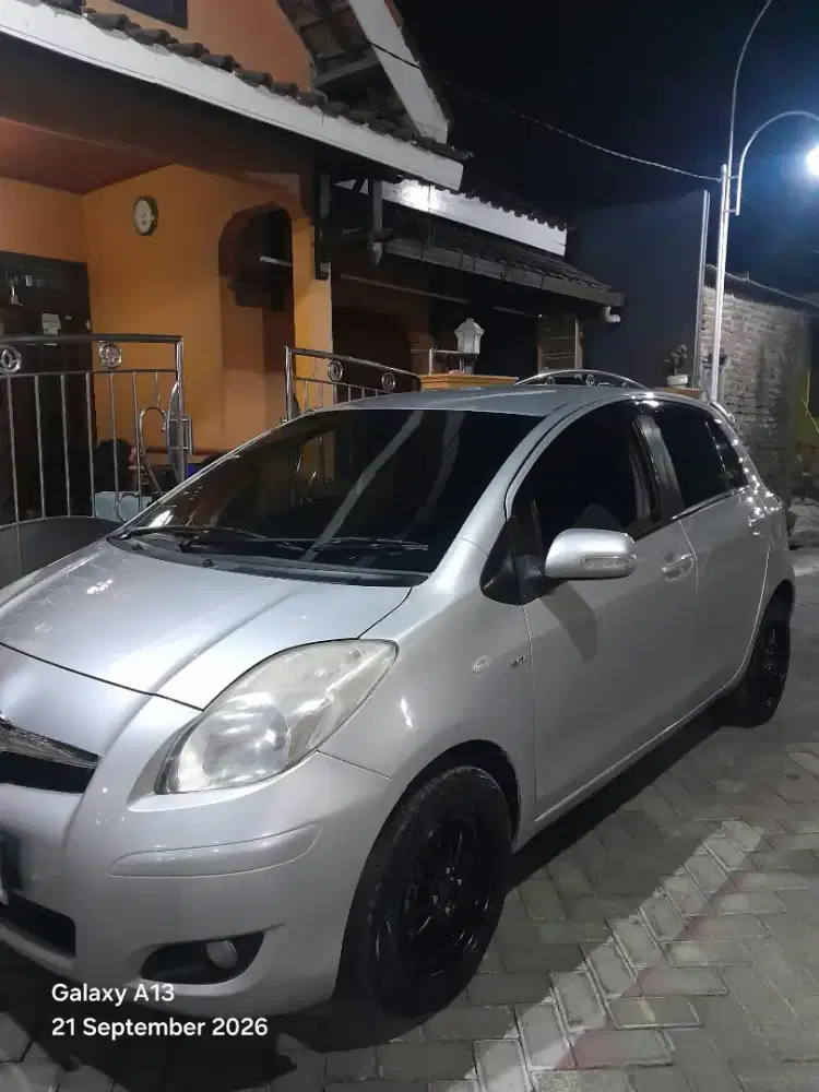Toyota Yaris 2012 Bensin