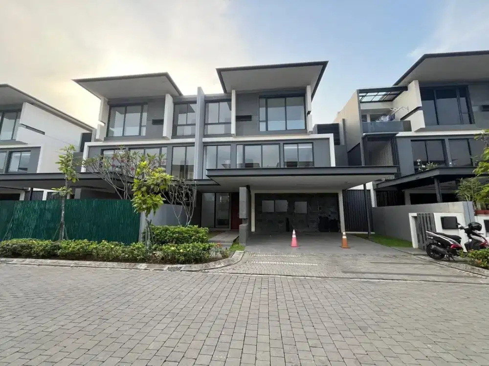 Turun Harga Dijual Cepat Rumah Mewah di Lyndon @NavaPark BSD City