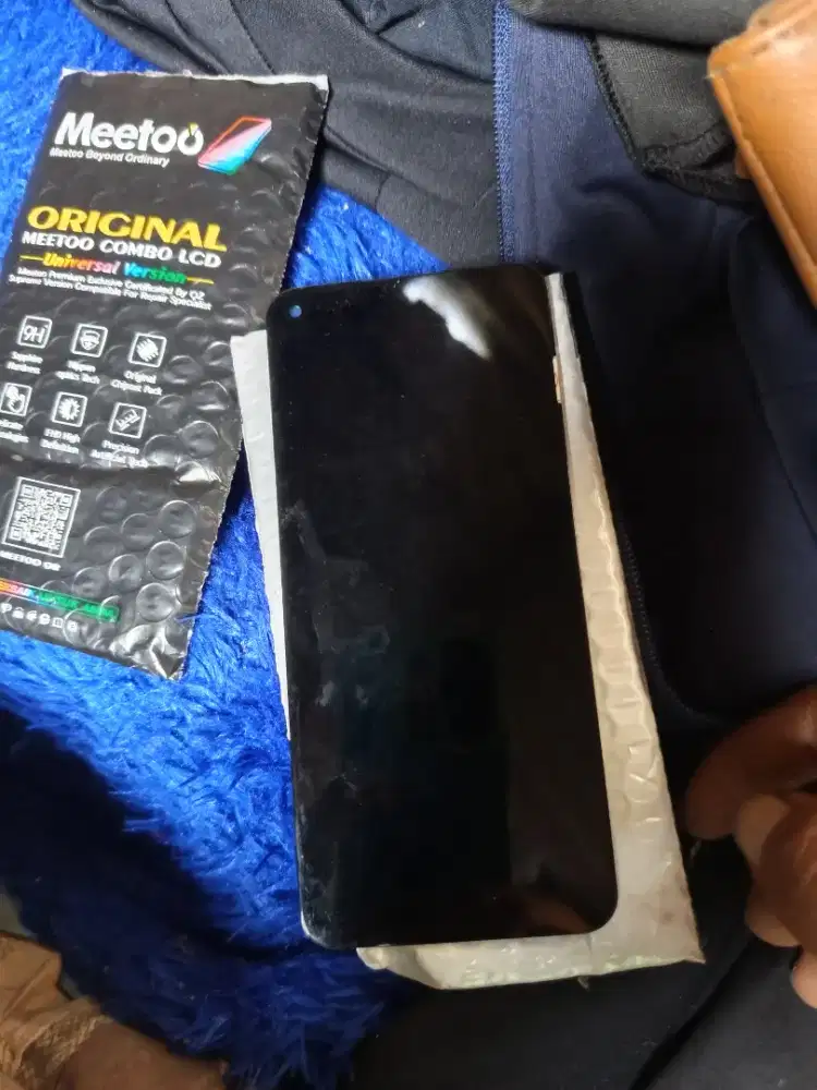 Lcd realme c17 dan samsung m20 kondisi baru