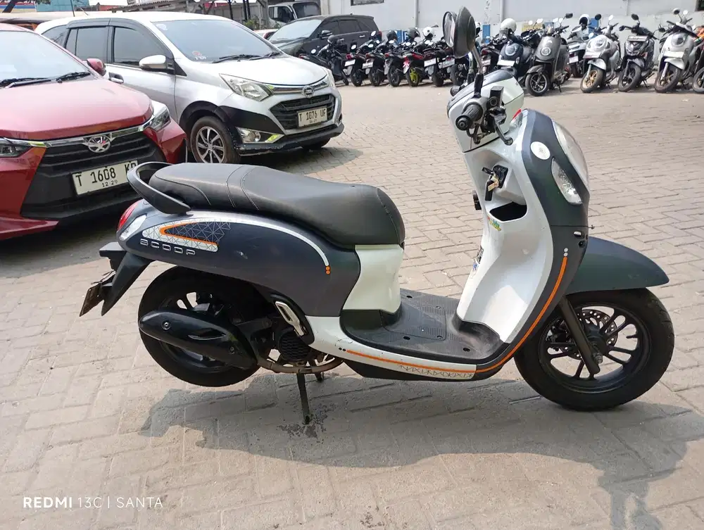 Honda Scoopy Tahun 2023 Surat komplit