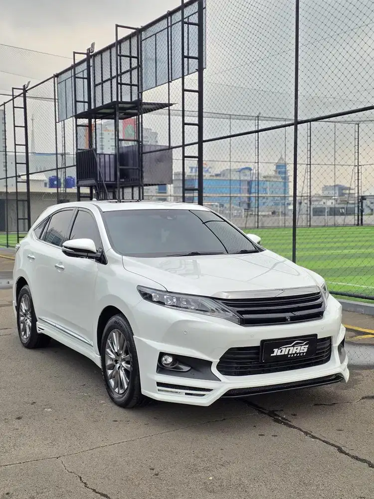 HARRIER JBL 2014 premium advance Putih