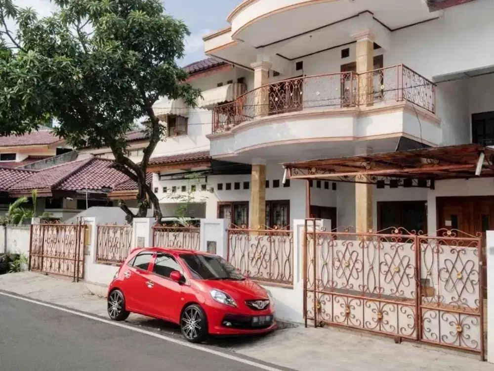 Rumah + Kost Strategis Cempaka Putih Tengah, Dekat Univ. Yarsi & Rs Islam, SHM 360M²