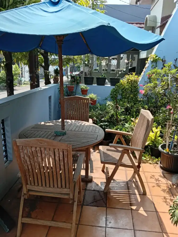 Meja Kursi Payung Outdoor Kayu Jati