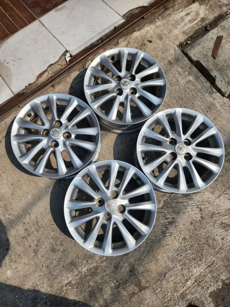 Velg etios valco yaris bapao calya agya r15