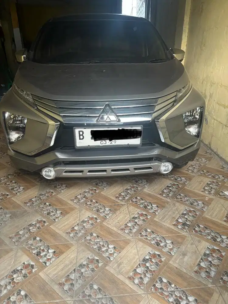 Xpander Ultimate 2018 servis resmi jarang pakai