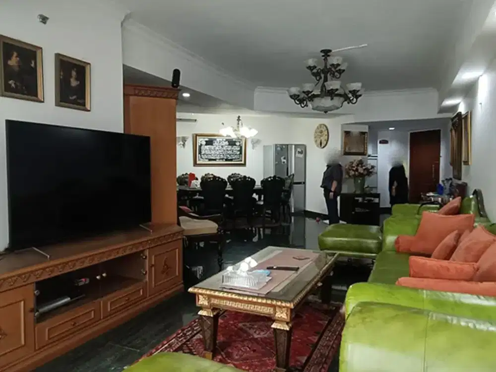 Dijual 2.5M, Fully Furnished, 3 Bedroom, Low Floor, Taman Anggrek Condominium