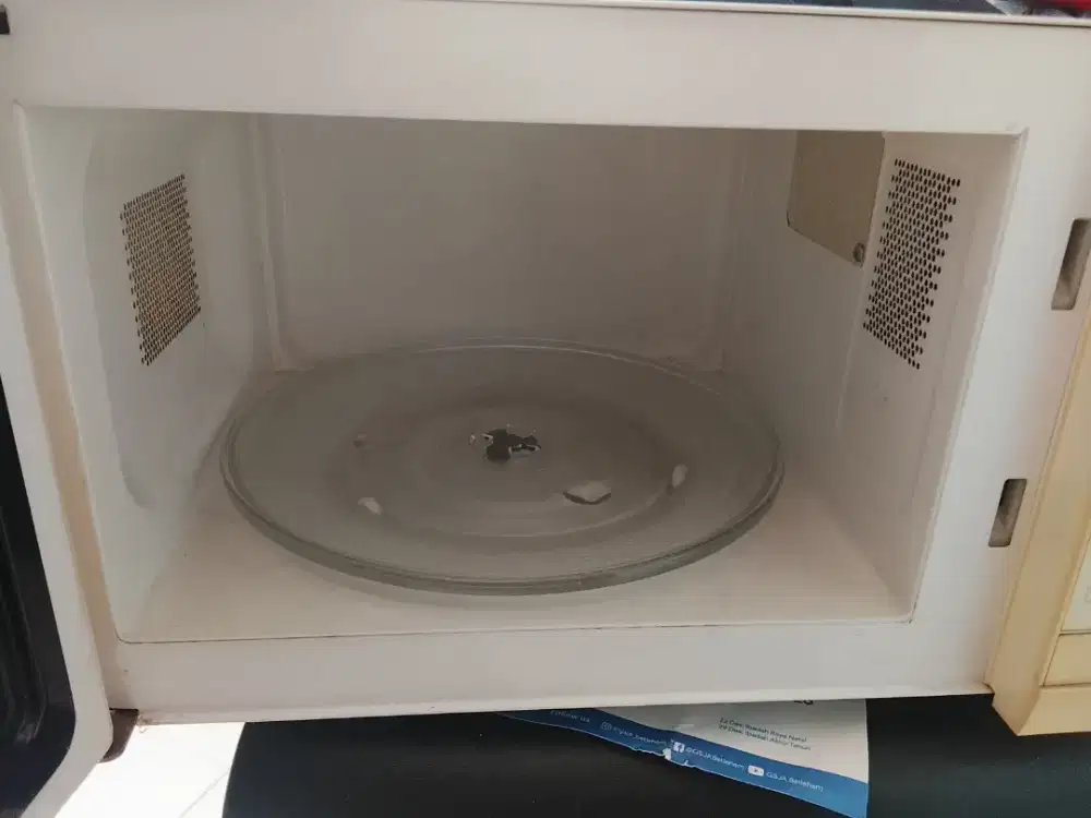 Microwave Murah & Berfungsi Normal
