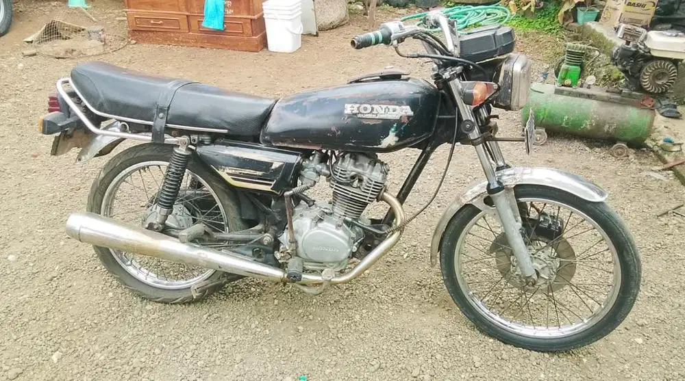 Honda GL 100 1983