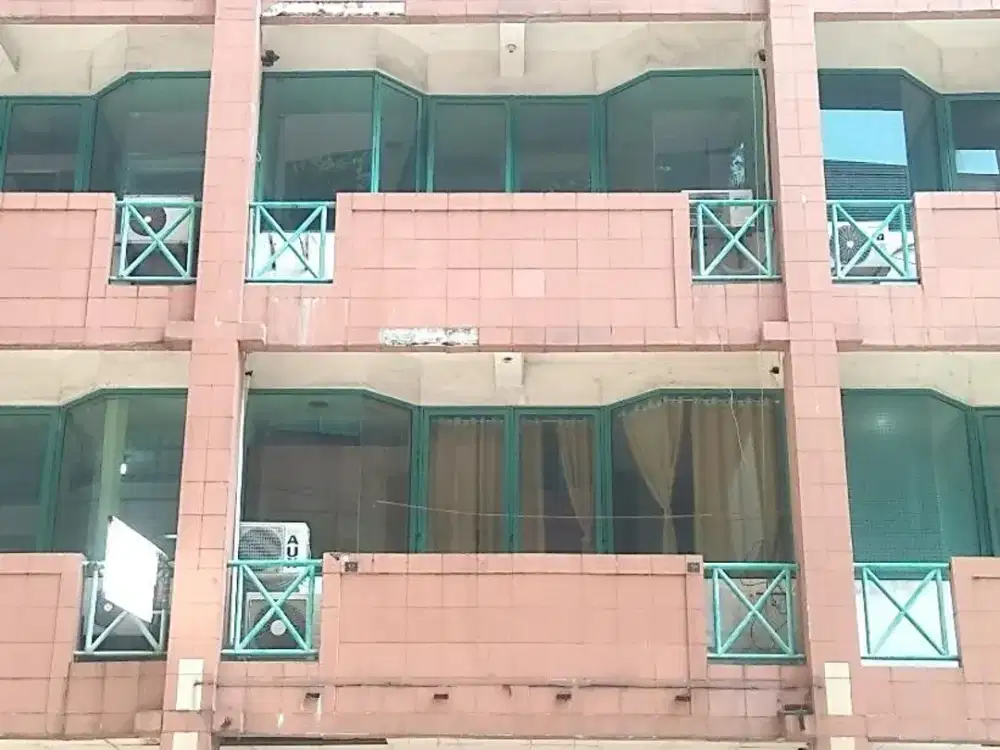 Di Jual Lelang Ruko 4 Lantai di Komplek Graha Cempaka Mas, Tower E2 Jl. Letjend. Suprapto, Kel. Sumur Batu, Kec. Kemayoran, Kota Jakarta Pusat,