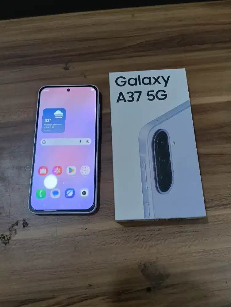 Samsung Galaxy A37 5G ram 8/256gb seken mulus seperti baru