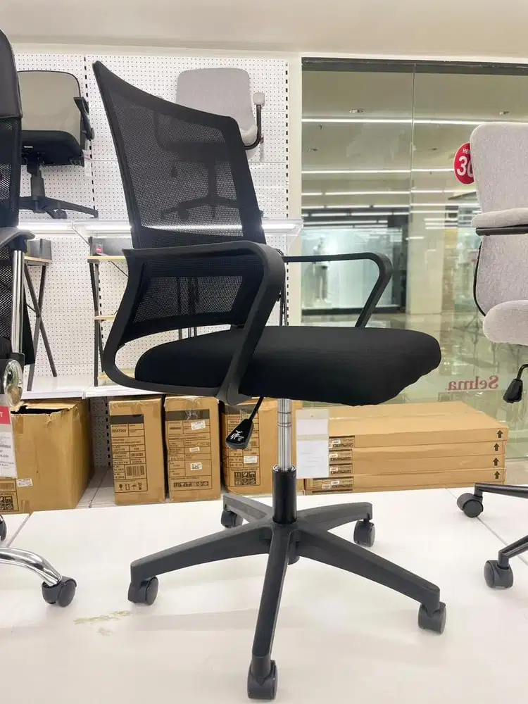 KURSI KANTOR YALE