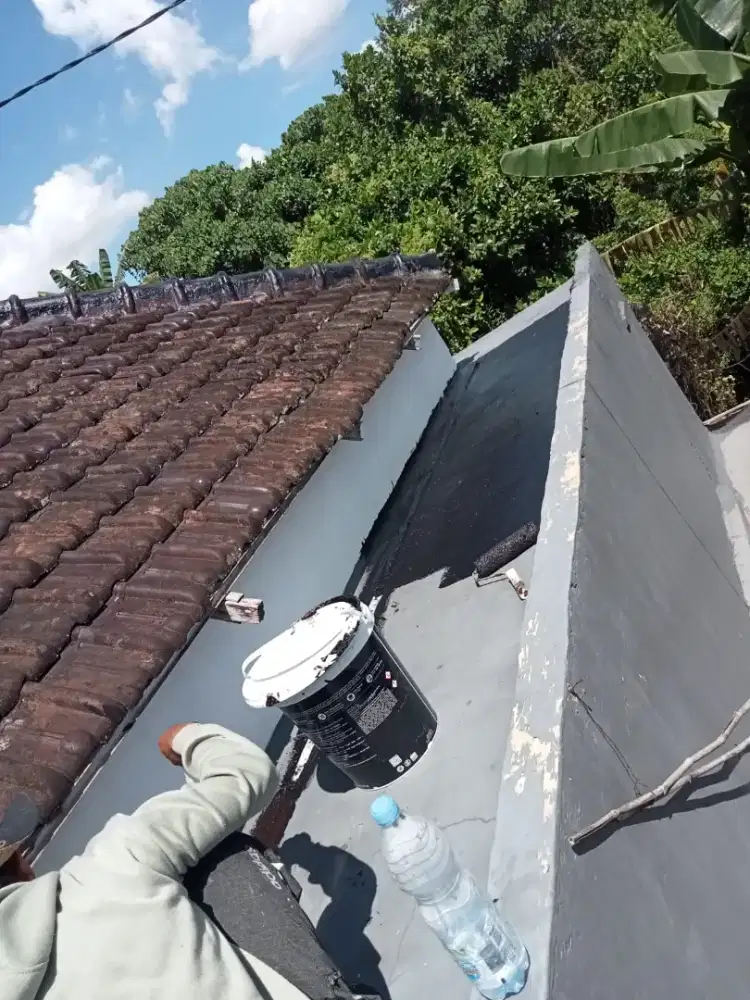 pemasangan atap bocor dan renovasi