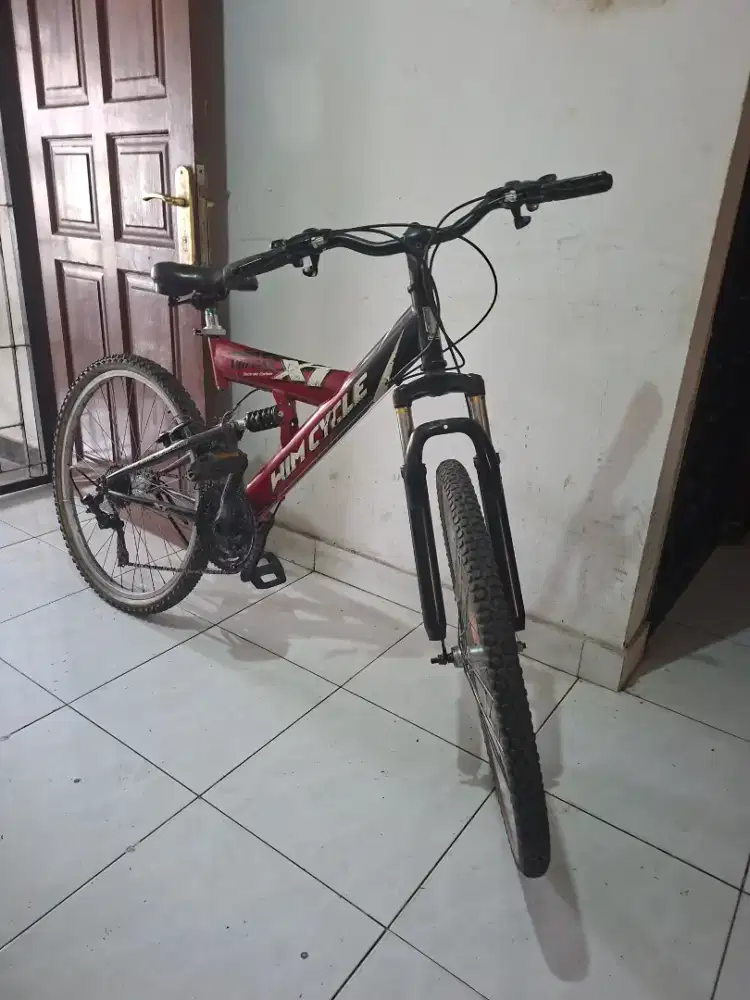 Sepeda gunung win cycle