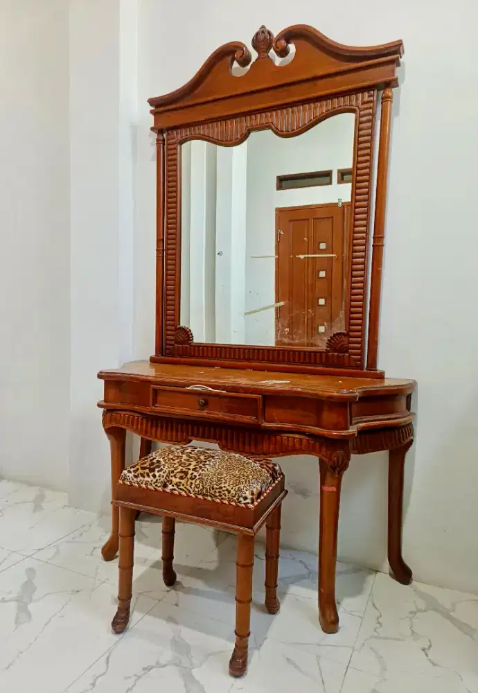Meja rias set kursi jati