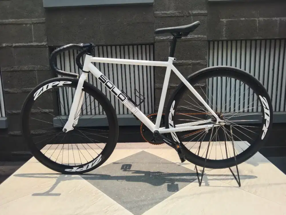 Sepeda fixie solois 02
