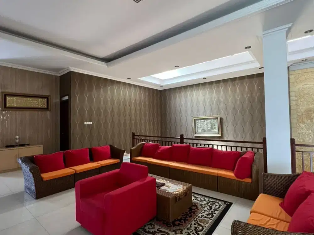 TERMURAH DIJUAL RUMAH HOOK SIAP HUNI LOKASI DI CLUSTER EXCLUSIVE SINGGASANA PRADANA BANDUNG