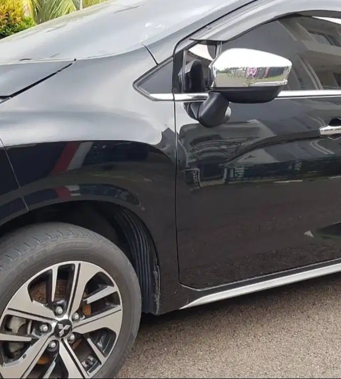 Mitsubishi Expander