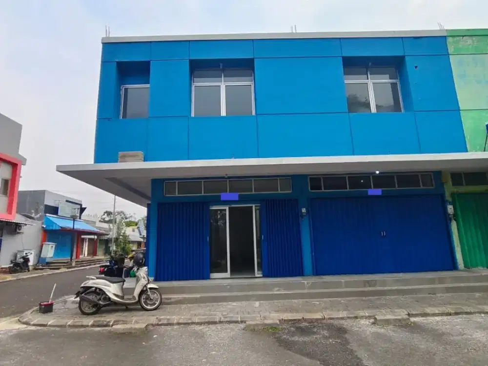 Disewakan Ruko Gandeng Siap Pakai Lokasi Super Strategis di Citra Raya Tangerang