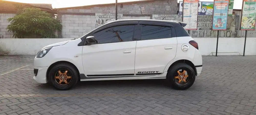 Mitsubishi Mirage 2015 Bensin