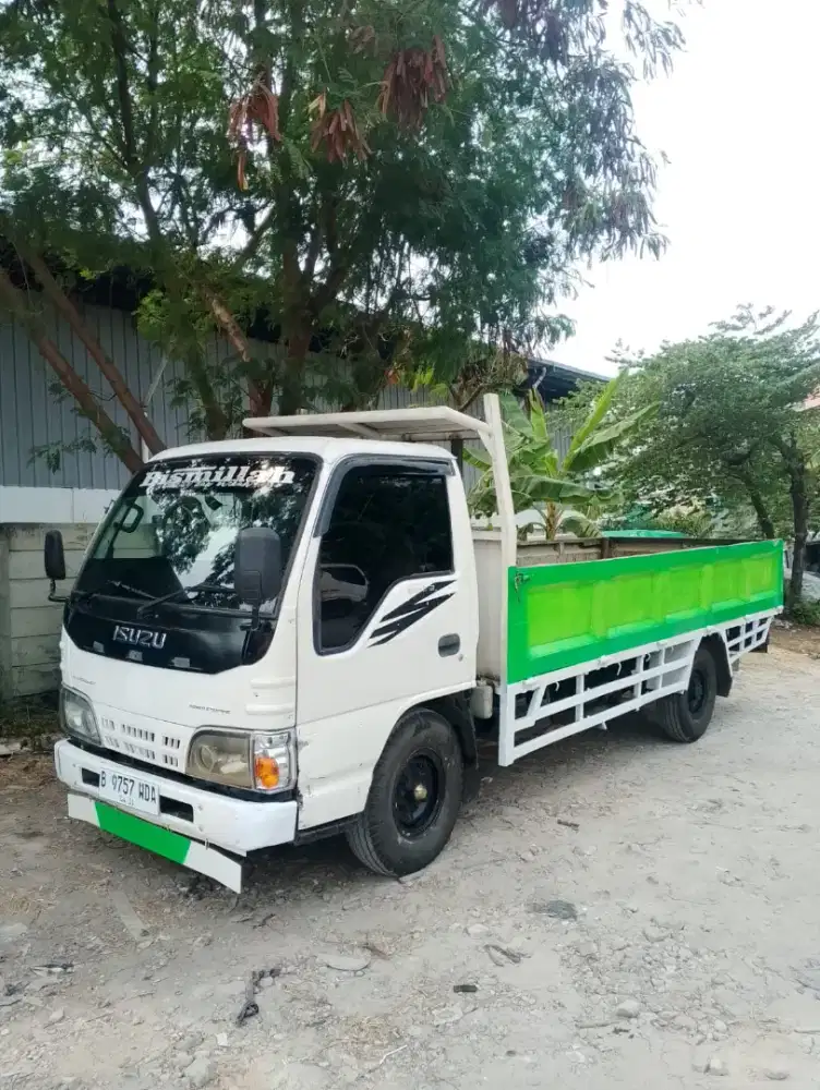 Isuzu lwb 2014 , engkel long bak try way