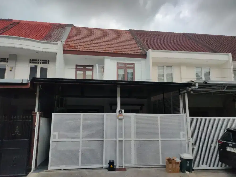 RUMAH STRATEGIS! Taman Palem Jakarta Barat SHM 2 Lantai
