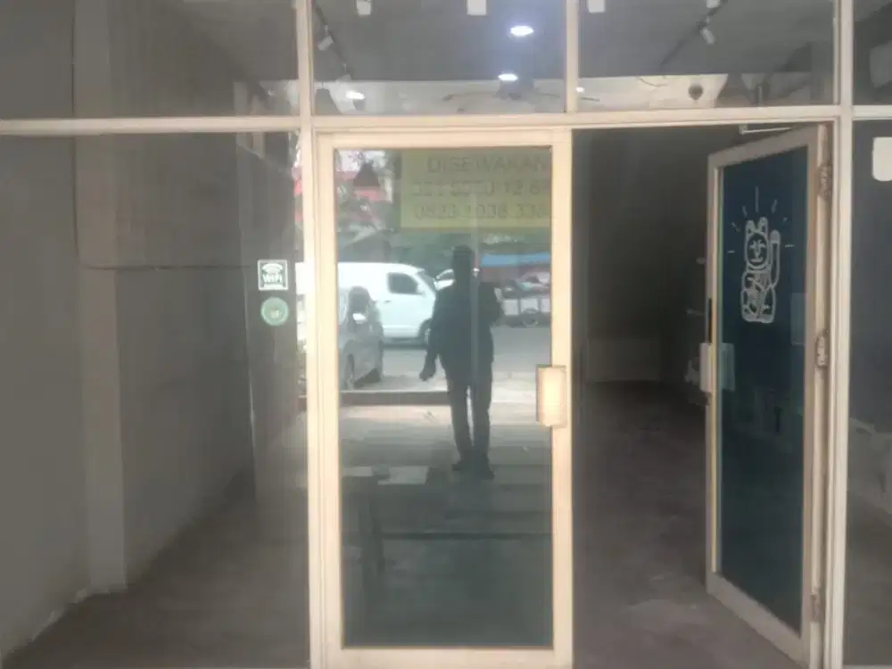 Disewakan Ruko Taman Palem Lestari Dekat Citra 6 Jakarta Barat