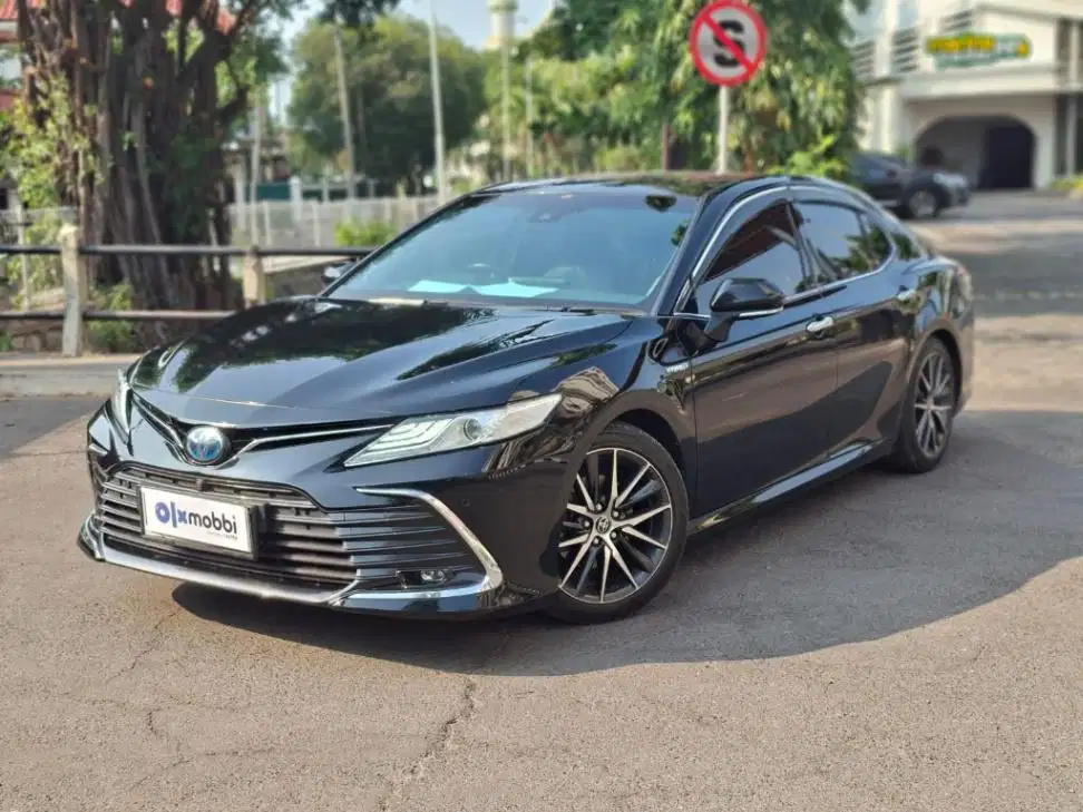 CAMRY HYBRID MURAH SURABAYA