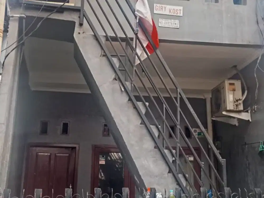 Dijual kos kosan 6 kamar terisi full di utan kayu jakarta timur