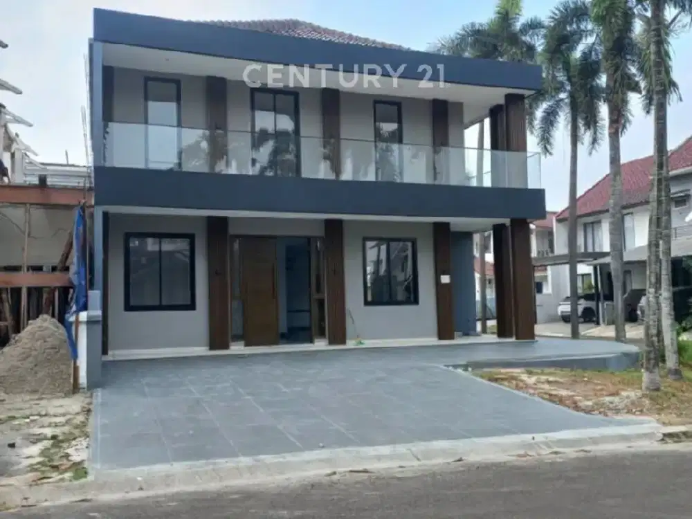 Rumah Baru Hoek Siap Huni Jalan Lebar No Renov  Bagus