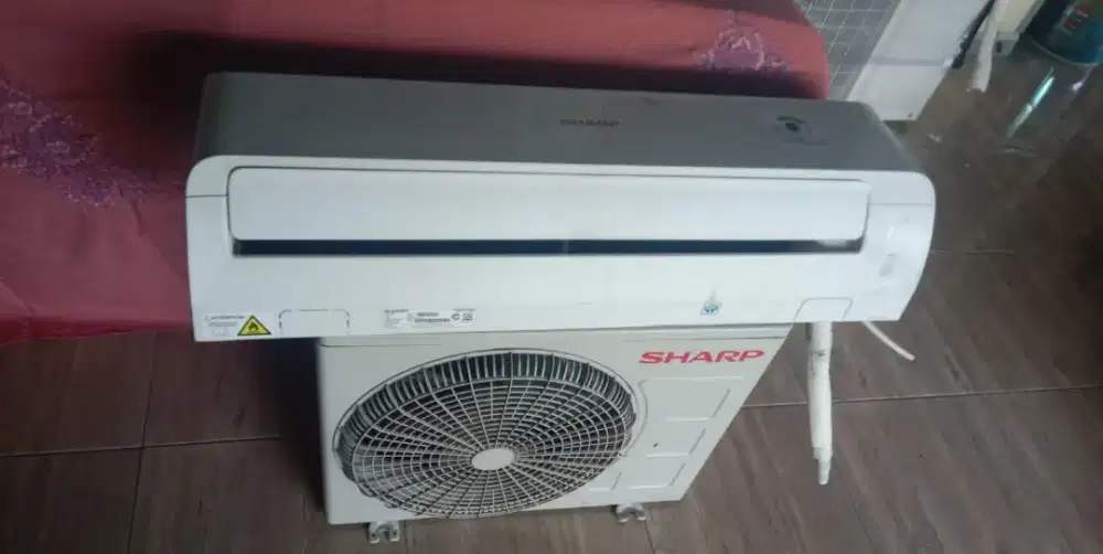 Ac Bekas 1/2pk Sharp Like New