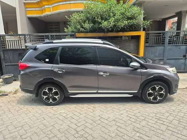 HONDA BRV PRESTIGE A/T 2016 - ABU METALIK