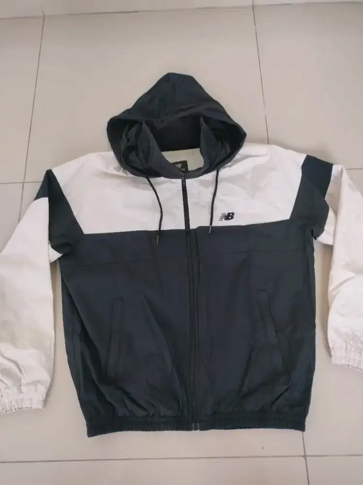 Jaket wb new balance