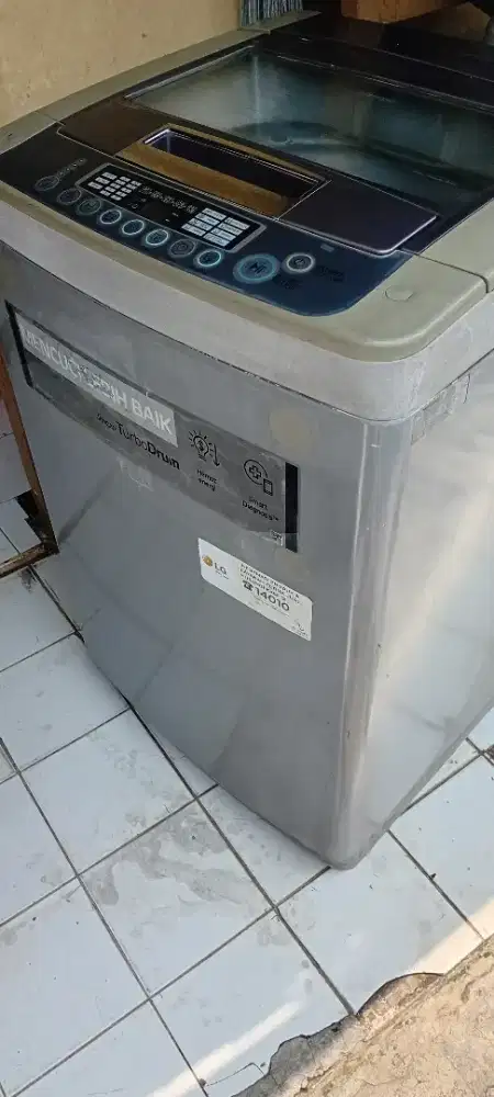 Jual mesin cuci LG otomatis kapasitas 8 kg
