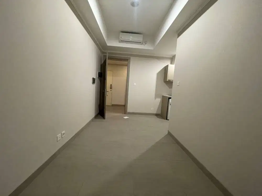 Menara Jakarta Semi Furnished