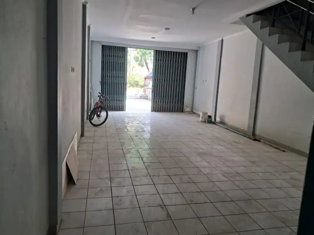 DISEWAKAN | RUKO 2 LANTAI TAMAN KEBALEN INDAH – BEKASI