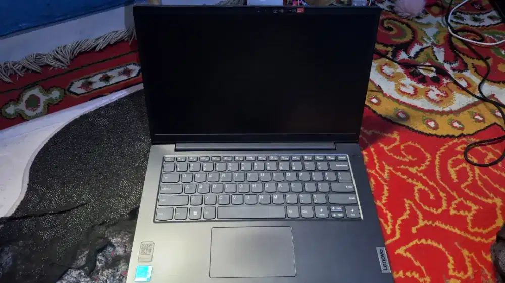 Leptop lenovo core i3
