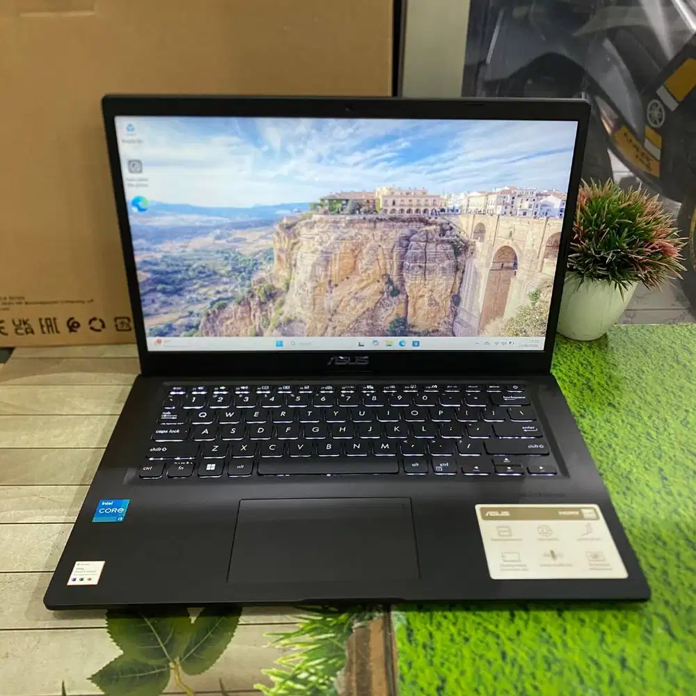 New Asus Vivobook X415EA Core i3-1115G4 8GB 512GB 14 FHD Windows 11