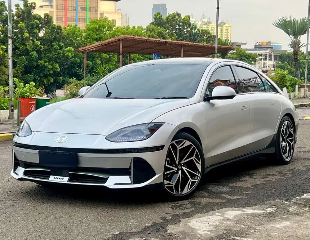Hyundai Ioniq 6 2023 Listrik