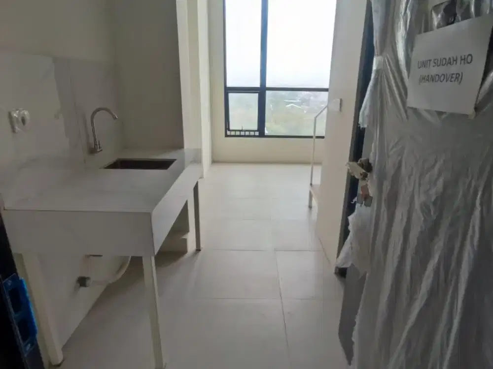 Apartment Brand New Urban X Type Mezanine Depan UPH Strategis di Lippo Karawaci